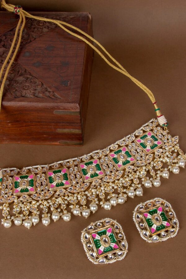 AccessHer Green & White Kundan Studded Gold-Plated Meenakari Jewellery Set