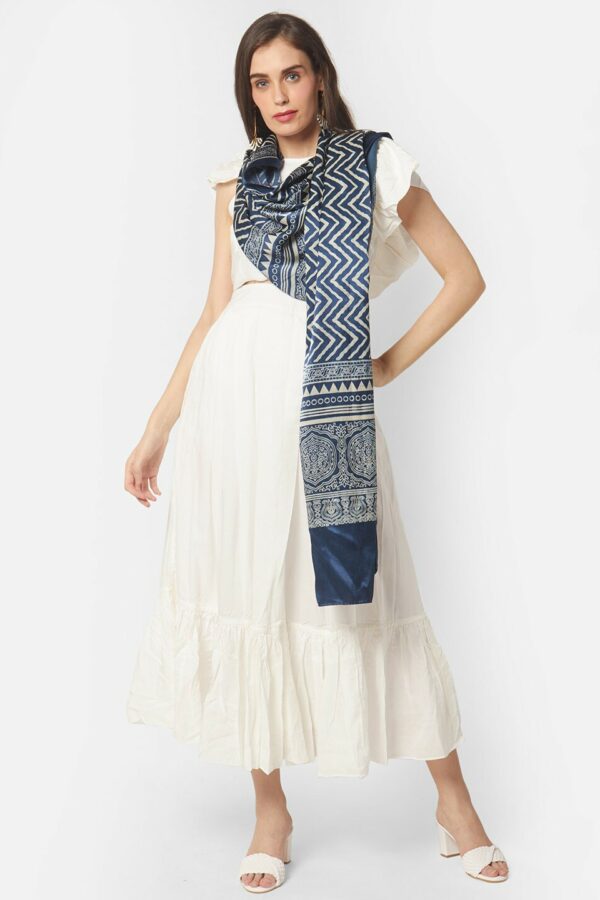 Dupatta Bazaar Navy Blue & White Printed Block Print Dupatta