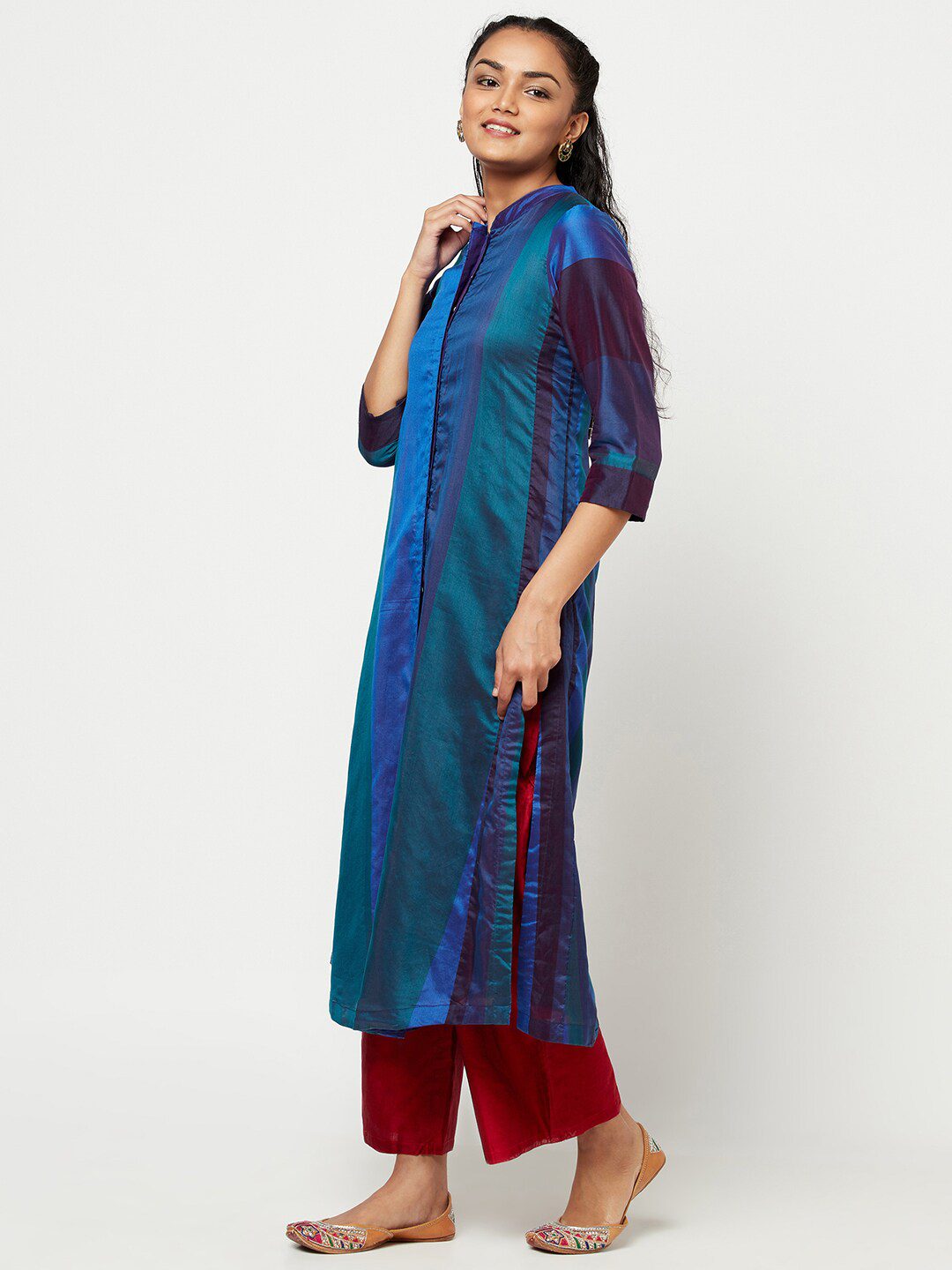 Buy Blue Denim Kurti For Women Online @ Best Prices in India | UNIFORM  BUCKET