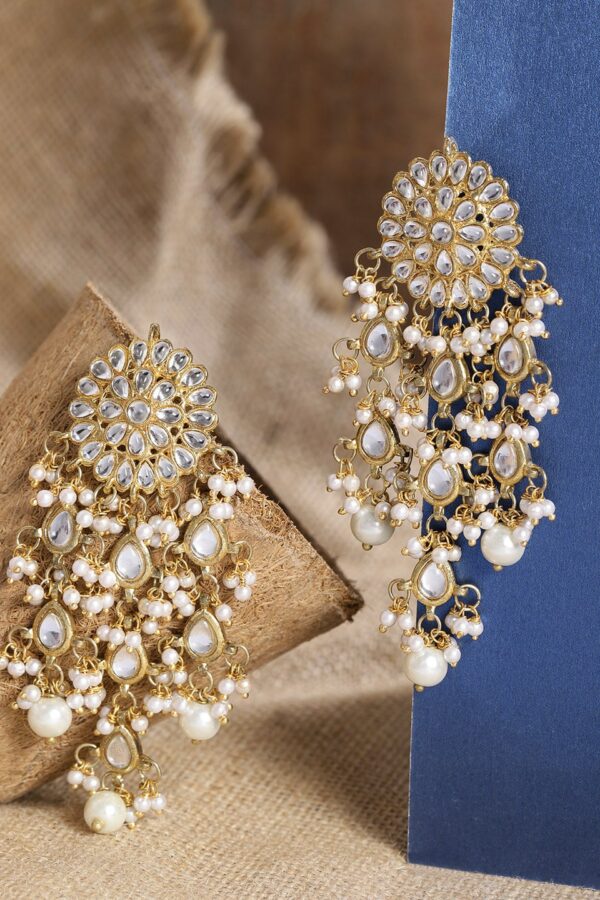KARATCART Off-White Gold-Plated Stone-Studded Floral Drop Earrings