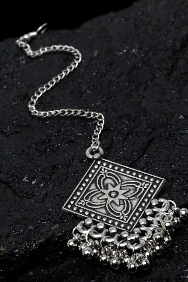 PANASH Oxidized Silver-Plated Handcrafted Maang Tikka