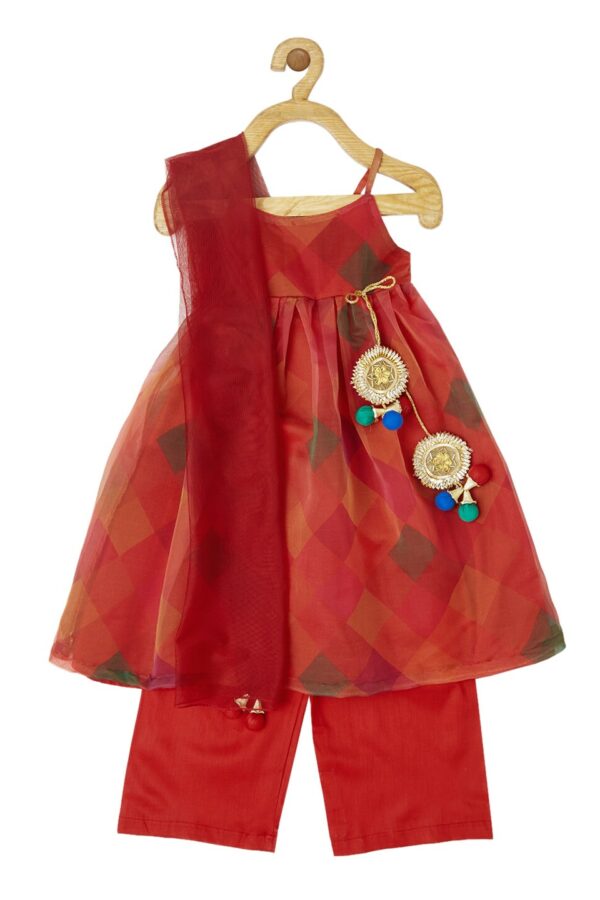 PICCOLO Girls Red Printed Kurta with Trousers & With Dupatta