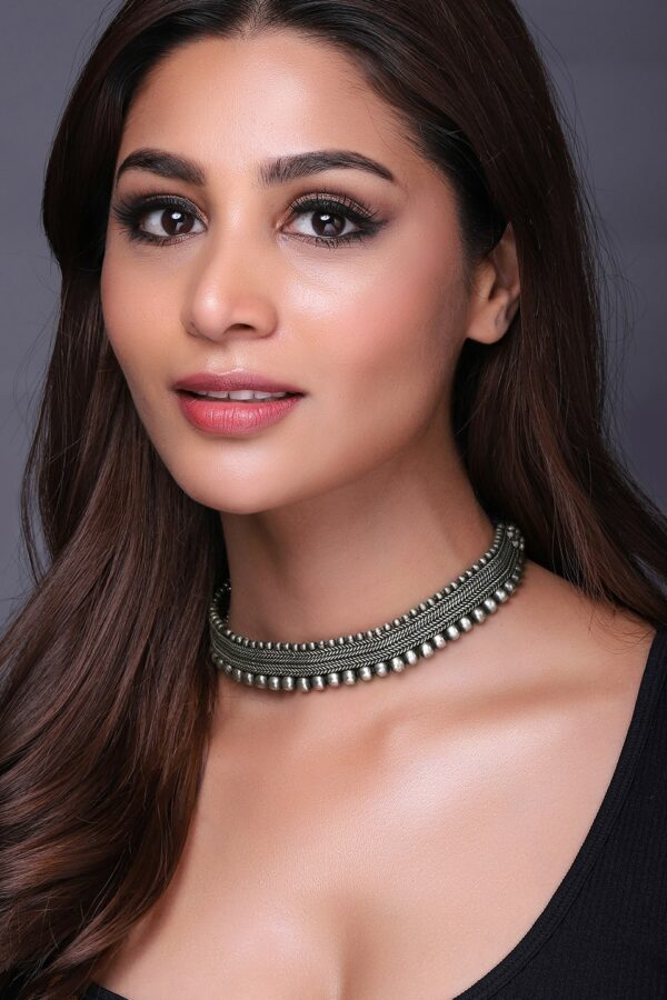 Rubans Oxidised Silver-Plated Choker