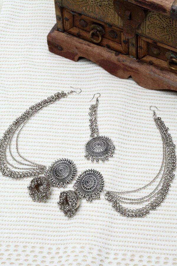 Shining Diva Oxidised Silver-Toned Jewellery Set