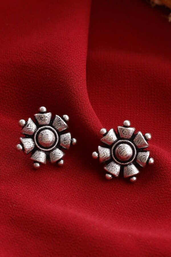 Voylla Oxidised Silver-Plated Floral Studs