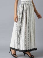 W Women Off White & Black Printed Flared Maxi Skirt - Image 2