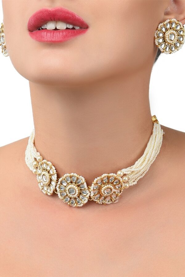 Zaveri Pearls Gold-Plated & White Kundan & Pearls Studded Multistrand Choker Jewellery Set