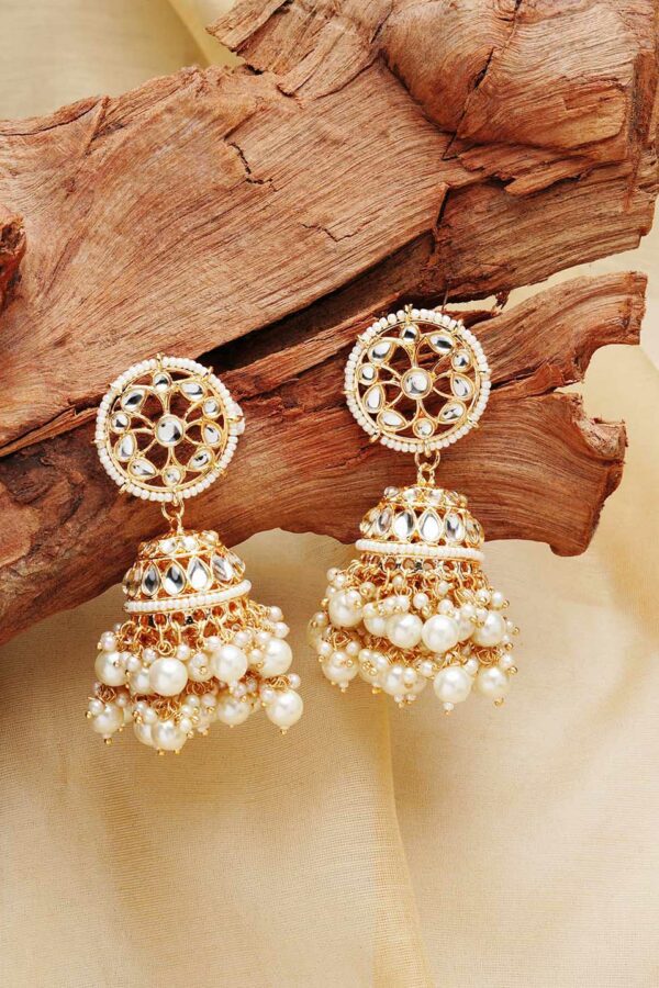 Zaveri Pearls Gold-Toned & White Kundan & Pearls Contemporary Jhumkas Earrings