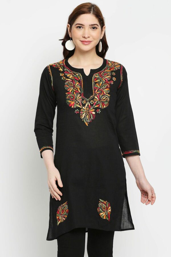 Indiankala4u Black Floral Embroidered Chikankari Pure Cotton Chikankari Kurti