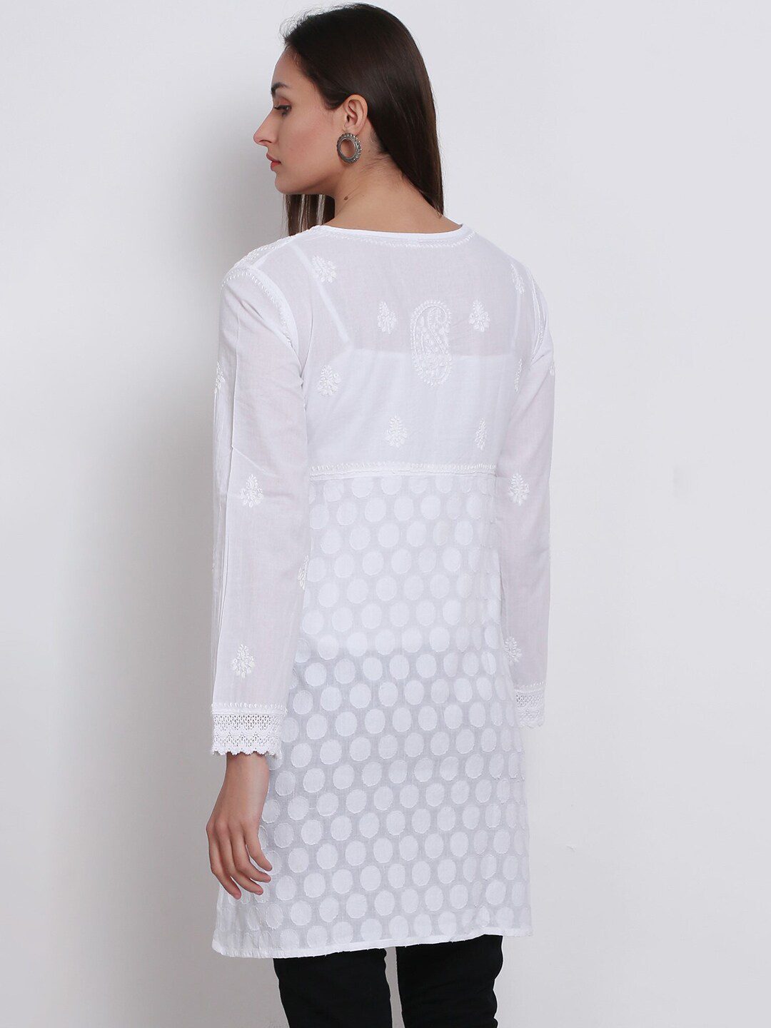 ISHIEQA's Grey Chikankari Cotton Kurti - MV0205D | Kurti, A line kurti,  Pink kurti