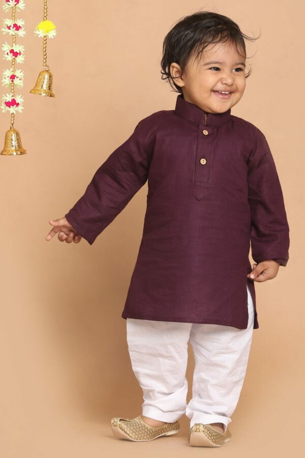 VASTRAMAY SISHU Boys Purple & Whiet Kurta with Pyjamas