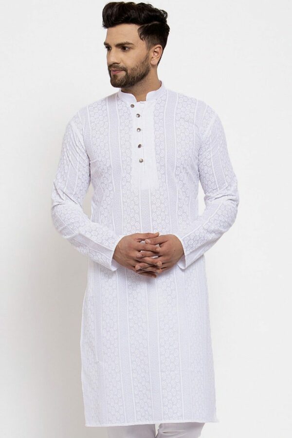 Jompers Men White Cotton Embroidered Chikankari Kurta
