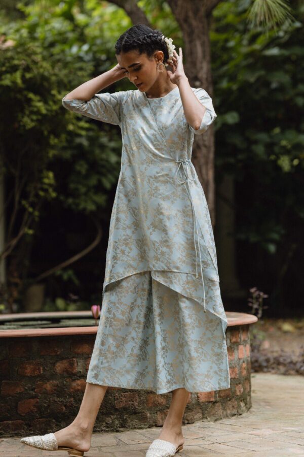 W Women Blue & Gold-Toned Printed Basic Layered Jumpsuit
