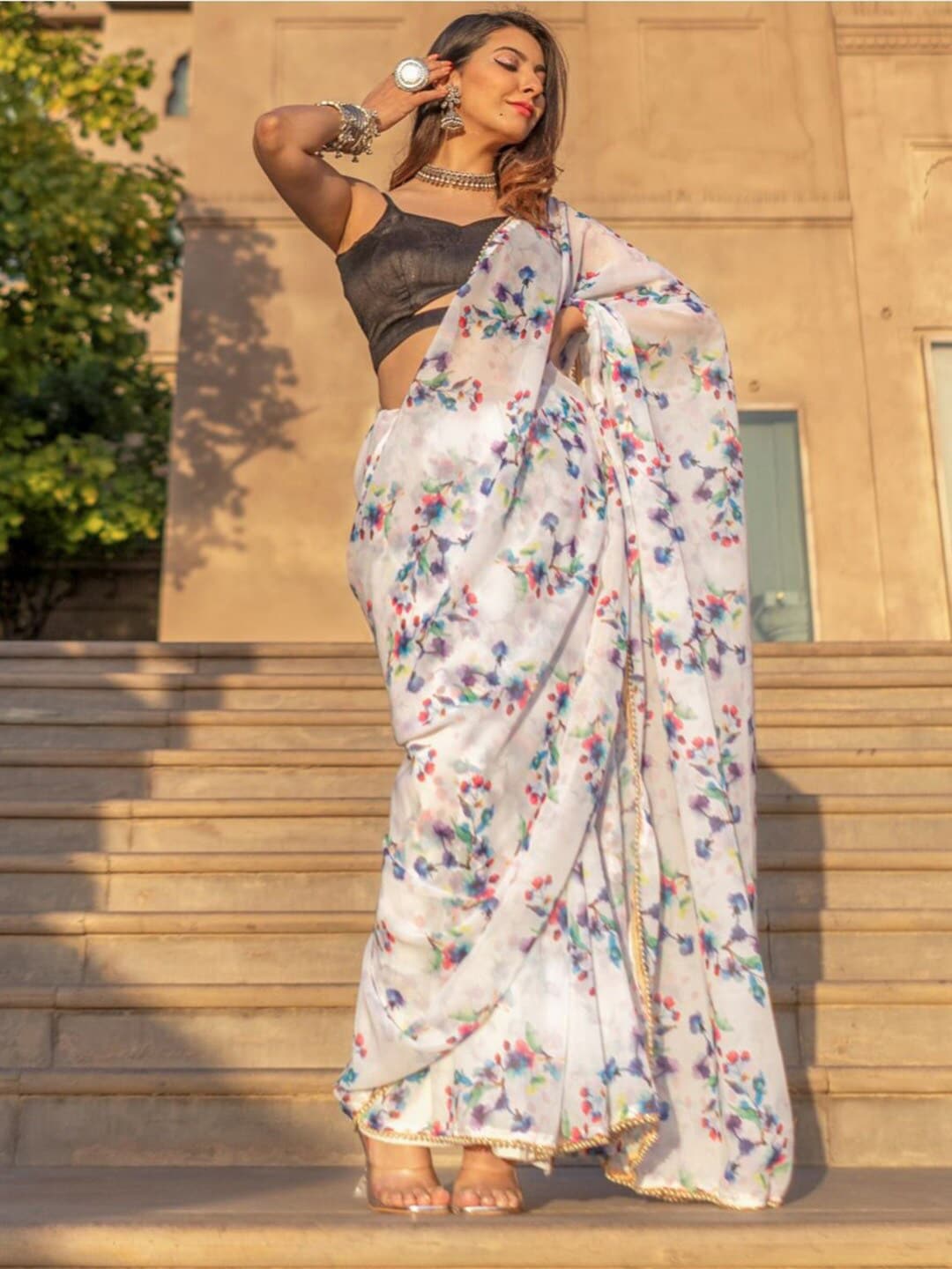 Top 25 options on floral saree blouse designs - Baggout