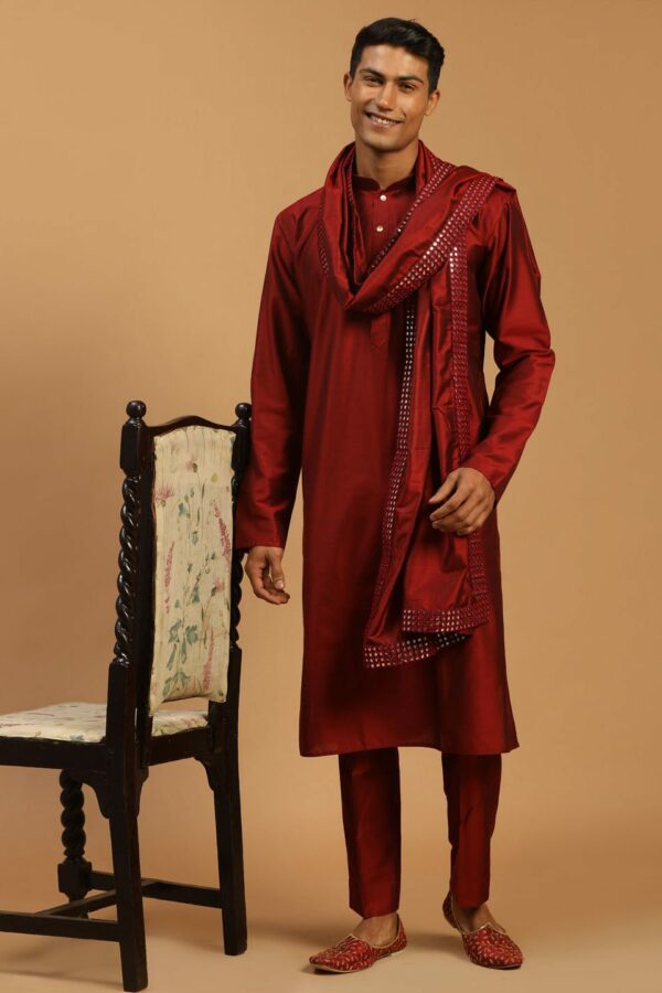 Men's Maroon Solid Fancy Kurta And Pant Set Comes With Mirror Ornamented Dupatta