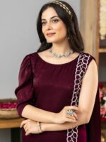 Lavanya The Label Women Embroidered Velvet Kurta with Trousers - Image 2