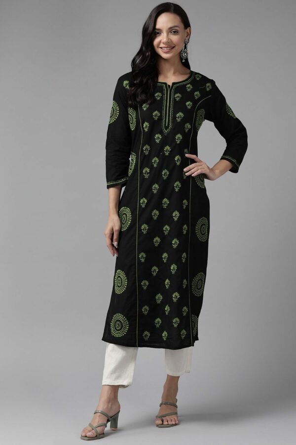 ADA Ethnic Motifs Embroidered Chikankari Kurta