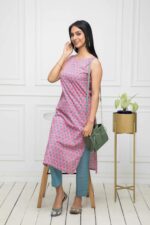 Women Pink Solid Cotton Straight Round Neck Kurtas - Image 2