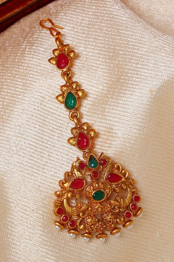 Anouk Red & Green Gold-Plated Stone-Studded Peacock Maang Tikka