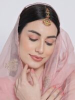 Anouk Red & Green Gold-Plated Stone-Studded Peacock Maang Tikka - Image 5