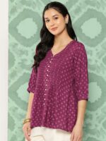 Libas Magenta & Beige Geometric Printed V-Neck Pleated Kurti - Image 2