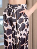 SASSAFRAS alt-laze Printed Top With Palazzos & Belted Robe - Image 3