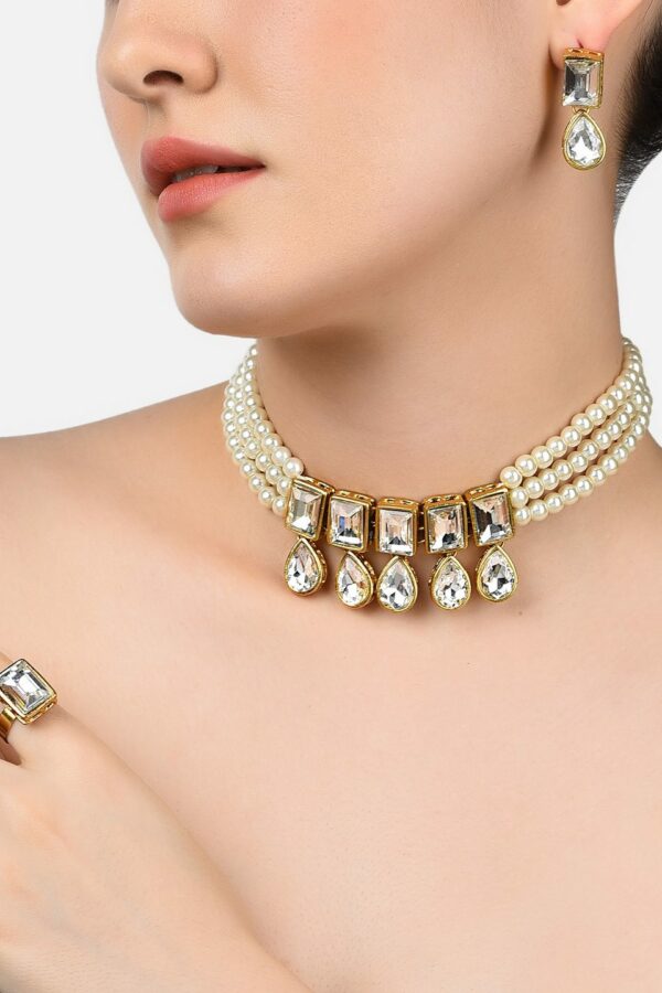 Zaveri Pearls Gold-Plated White Stone-Studded & Pearl-Beaded Jewellery Set