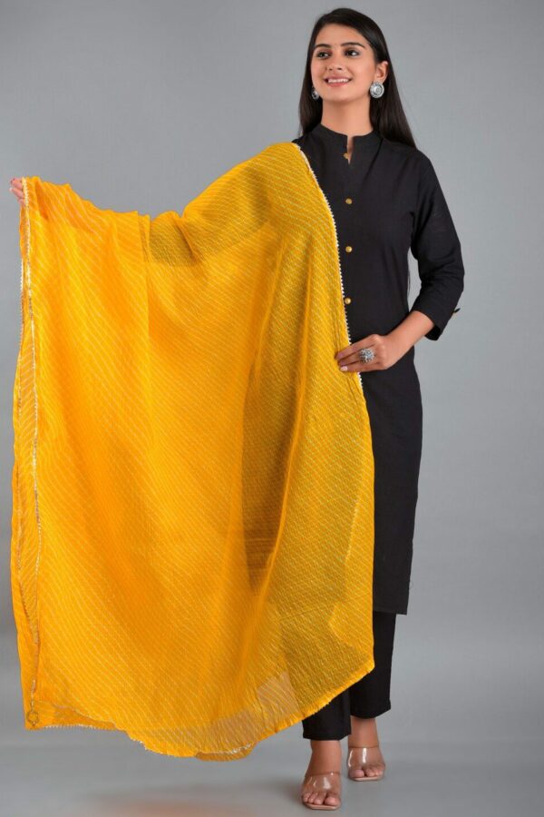 Apratim Yellow & White Striped Leheriya Dupatta