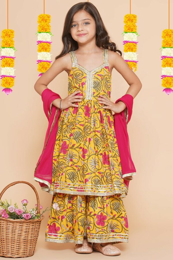 Bitiya by Bhama Girls Yellow Floral Printed Empire Gotta Patti Pure Cotton Kurta with Sharara & With Dupatta
