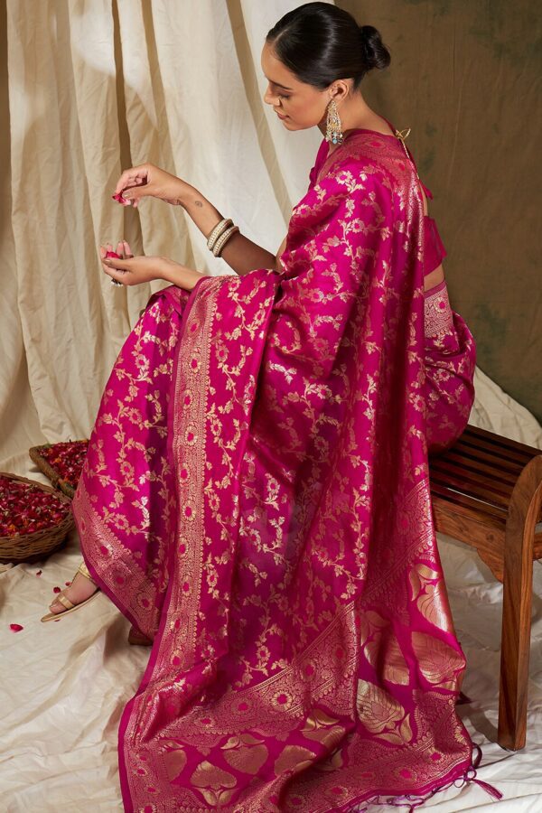 Sangria Pink & Gold-Toned Floral Woven Design Zari Banarasi Saree