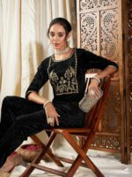 Shae by SASSAFRAS Ethnic Motifs Embroidered Velvet Kurta with Trousers - Image 7