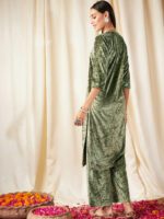 Shae by SASSAFRAS Floral Embroidered Sequinned Grandeur & Majestic Artwork Velvet Kurta - Image 4