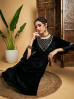 Shae by SASSAFRAS Ethnic Motifs Embroidered Thread Work Bell Sleeves Velvet Kurta - Image 5