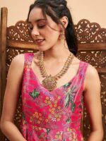 Shae by SASSAFRAS Pink & Green Floral Printed Sweetheart Neck Panelled Anarkali Kurta - Image 2