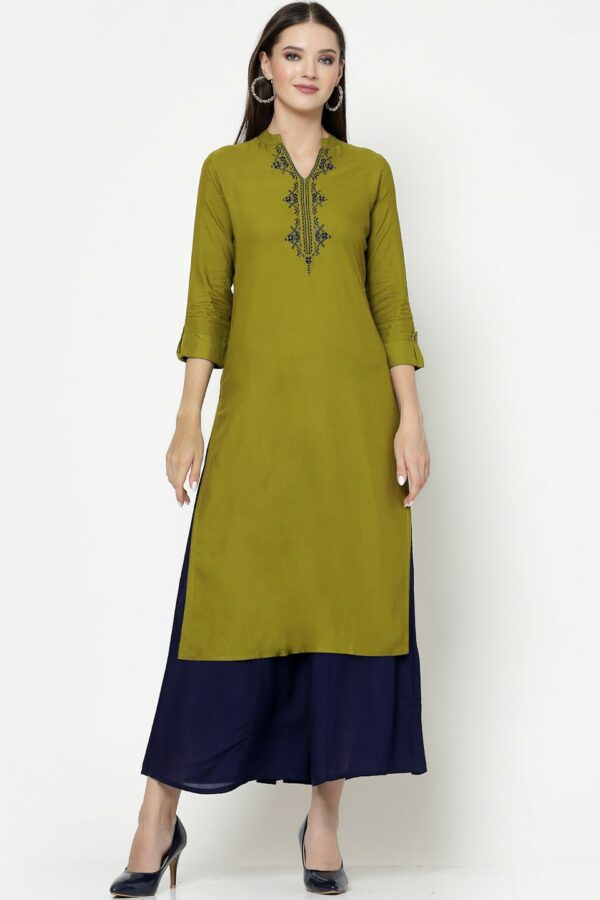 SkyaSia Floral Embroidered Thread Work Mandarin Collar Kurta With Palazzos