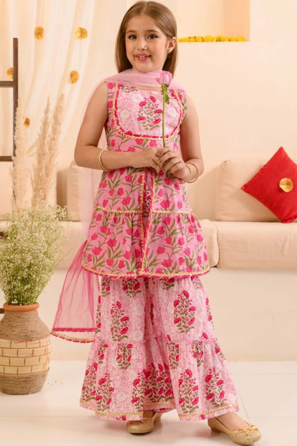 pspeaches Girls Floral Printed Gotta Patti Pure Cotton Kurta With Sharara & Dupatta
