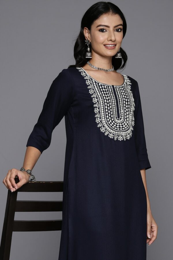 Libas Women Floral Yoke Design Regular Sequinned Kurta with Trousers