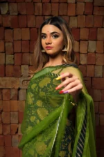 ORCHID GREEN HAND BLOCK PURE COTTON SUIT SET - Image 2