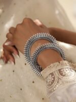 Rubans Set of 2 Vintage Oxidized Silver Plated Bangles