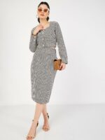 SASSAFRAS Black Checked Square Neck Crop Top - Image 5