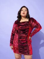 SASSAFRAS Curve Square Neck Ruched Velvet Bodycon Dress
