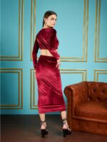 SASSAFRAS Maroon V-Neck Long Sleeves Cut Out Velvet Sheath Midi Dress - Image 3
