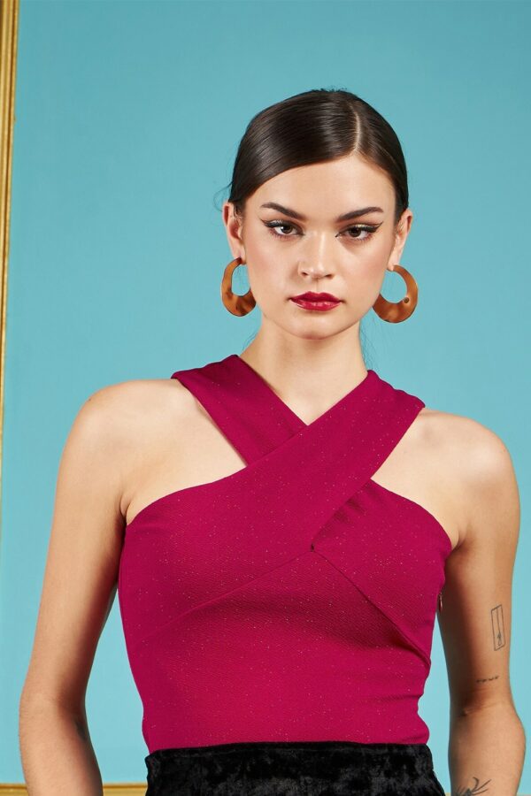 SASSAFRAS Red Halter Neck Fitted Top