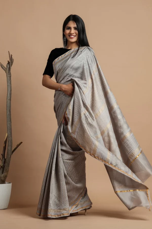 Floral Buta Khadi Gold Print Premium Chanderi Saree