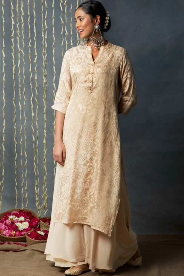 Juniper Mandarin collar Three Quarter Sleeves Ethnic Motifs Kurta