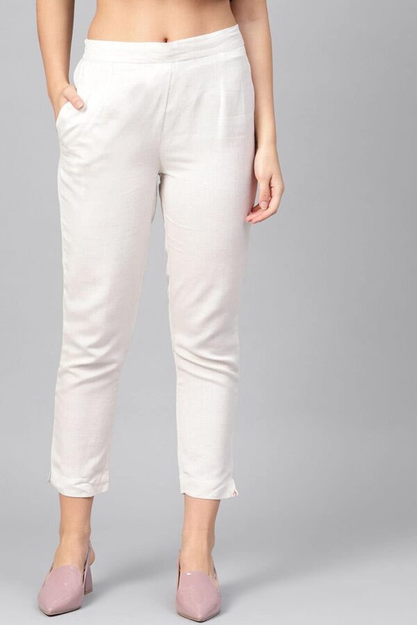 Juniper Women Mid-Rise Relaxed Slim Fit Casual Trousers