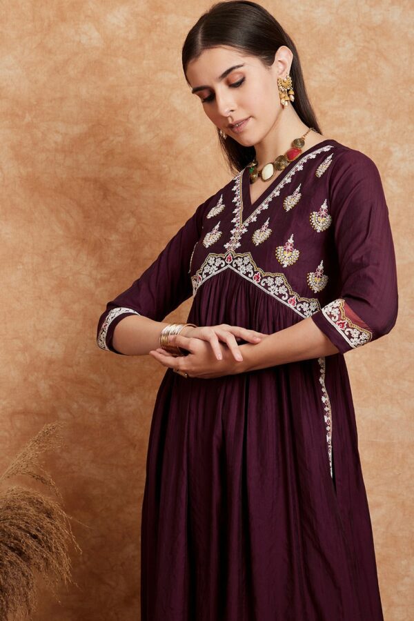 Sangria Ethnic Motifs Embroidered A-Line Kurta With Trouser