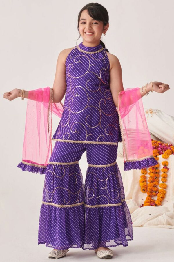 pspeaches Girls Tiered Kurta with Sharara & With Dupatta