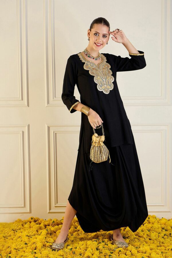 Shae by SASSAFRAS Embroidered Three Quarter Sleeve Tunic & Skirt Co-Ords