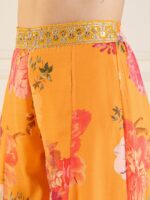 Shae by SASSAFRAS Printed Top, Shrug & Palazzos Co-Ords - Image 3